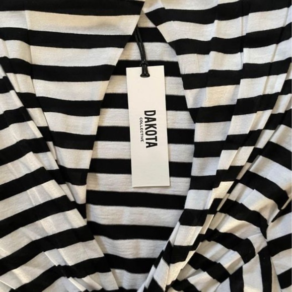 NEW Dakota Collective By BB Dakota Open Back Sam Tank Small - Picture 2 of 4